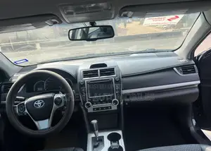 Toyota Camry SE 4dr Sedan (2.5L 4cyl 6A) 2014 Black
