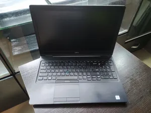 Laptop Dell Latitude 5580 8GB Intel Core I5 SSD 256GB