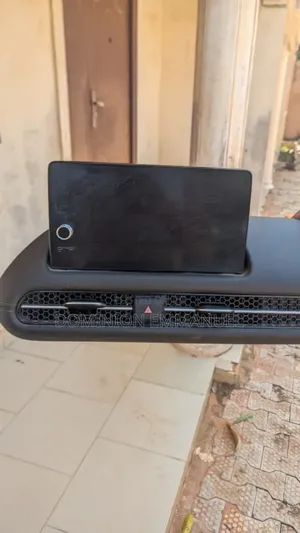 Engine Radio and Screen Honda CRV 2020