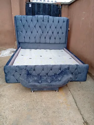 6x6 With a Ottoman
