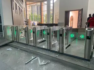 Swing Gate Turnstile Glass Barrier