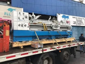 Metal Turning Lathe Machine 3 Meters