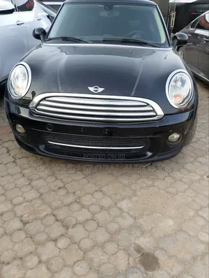 Mini Cooper Classic 2013 Black
