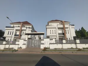 6bdrm Duplex in Asokoro for sale