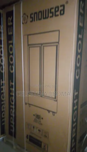 Double Door Showcase Chiller