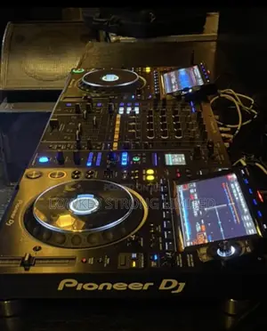 CDJ 3000 V10 Mixer, CDJ 2000 Nexus2 Djm900 Nexus2, Available for Rent