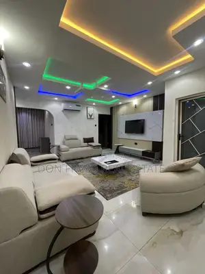 2 Beds Short Let Apartment in Adeyi Avenue Old Bodija