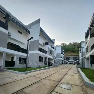 4bdrm House in Katampe Extension for sale