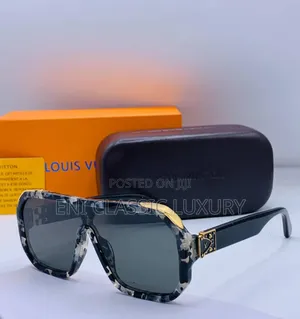 Original Luxury Men's Eyewear Collection Louis Vuitton Well Banded