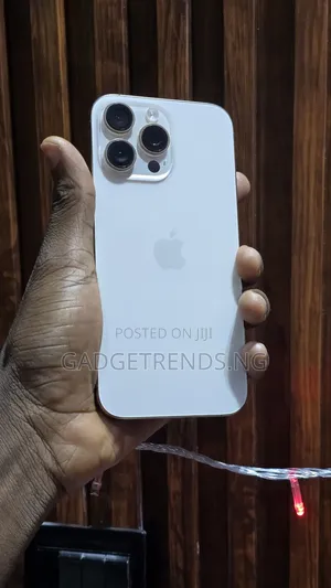 Apple iPhone 16 Pro Max 256 GB Gold