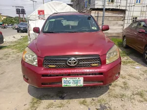 Toyota RAV4 1.8 2007 Red