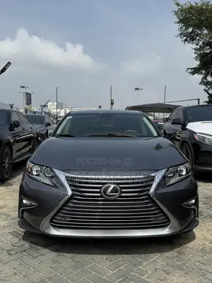 Lexus ES 2016 Gray