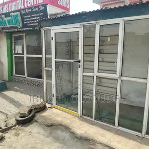 Shop at Ogba Gd for Boutique, Showroom, Salon