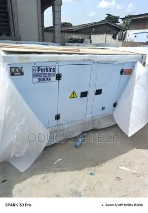 Perkins 30kva Generator With Closed Soundproof Body