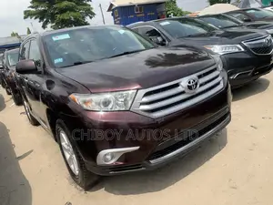 Toyota Highlander 2013 Burgundy
