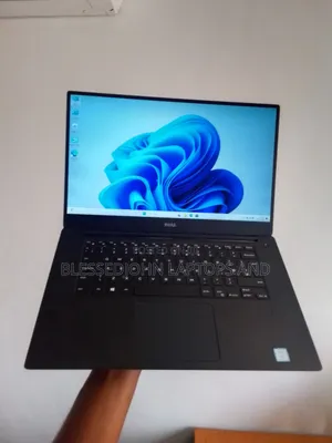 Laptop Dell XPS 15 9560 16GB Intel Core i7 SSD 256GB