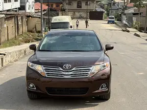 Toyota Venza V6 AWD 2010 Brown