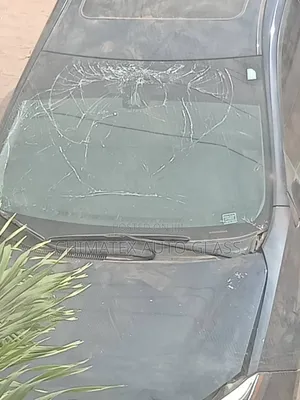 Toyota Corolla 2016 Windscreen Glass Available
