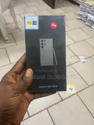 New Samsung Galaxy S24 Ultra 256 GB