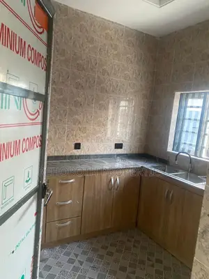 2bdrm Bungalow in Graceland Elebu, Akala Express for rent