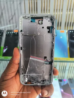 iPhone 15 Complete Carcass
