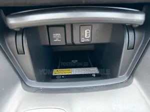 Honda Accord Sport (2.0L 4cyl Turbo 6M) 2019 White