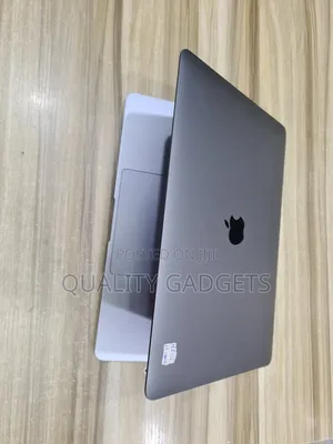 Laptop Apple MacBook Air 2020 16GB Intel Core i5 SSD 256GB