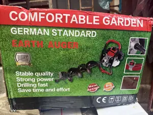 Earth Auger, a Powerful Tool for Digging Holes2 Strokes