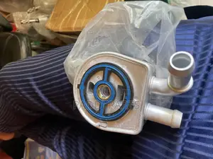 Mazda Cx-7 Engine Oil Cooler (2007-2010)Lf6w-14-700a