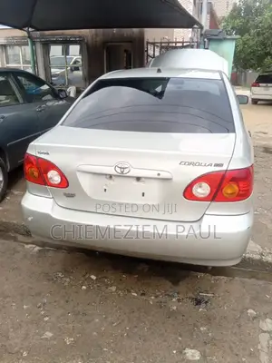 Toyota Corolla LE 2004 Silver
