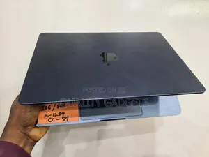 Laptop Apple MacBook Air 2024 M3 13-inch 8GB Apple M3 SSD 256GB