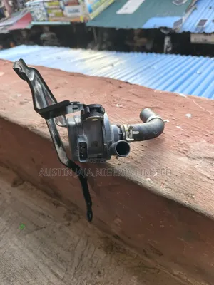 Electronic Auxiliary Water Pump Toyota Corolla 2020+, Prius 2016+