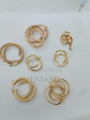 Italy 750 18karat Puer Gold Ering Gold