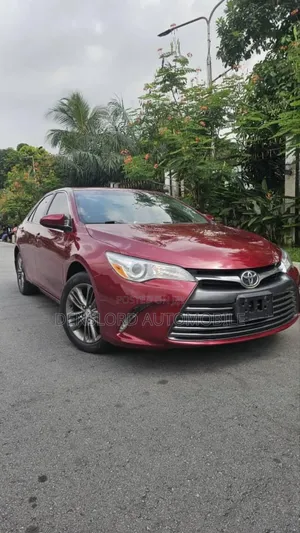 Toyota Camry LE 4dr Sedan (2.5L 4cyl 6A) 2015 Burgundy