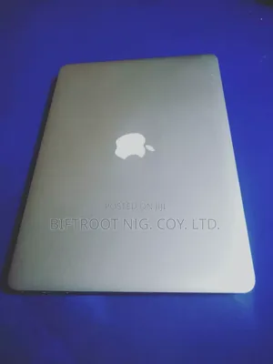 Laptop Apple MacBook Air 2015 8GB Intel Core I7 SSD 256GB