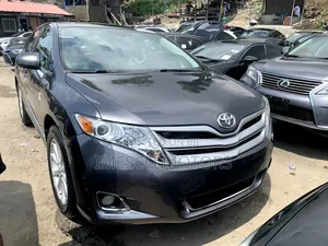 Toyota Venza LE AWD 2013 Gray