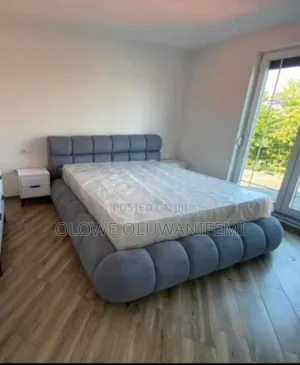 4 and 1/2 Bed Frame, With 2 Bed Sides