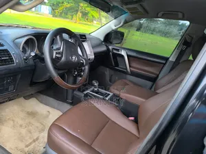 Toyota Land Cruiser Prado 4.0 Petrol TX 2012 Black