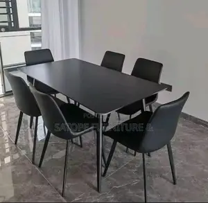 Mable Top Dining Chair Table