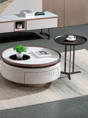 Elegant Design Center Table