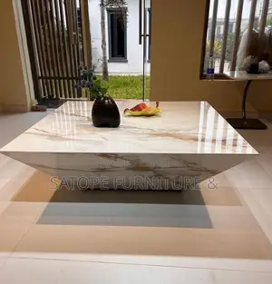 High Quality Luxury Center Table