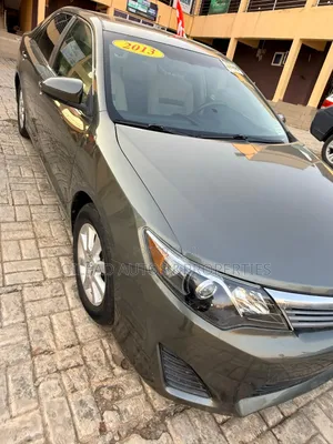 Toyota Camry LE 4dr Sedan (2.5L 4cyl 6A) 2013 Gray