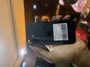 Apple iPhone 16 128 GB Black