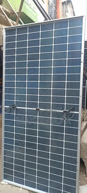 545 Watts Bifacial Monocrystalline Jinko Panels