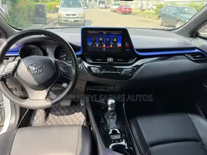 Toyota C-HR 2020 Beige