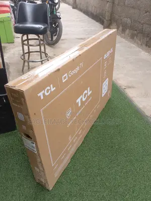 Brand New TCL 55" Qled Smart Tv With Bluetooth Wifi