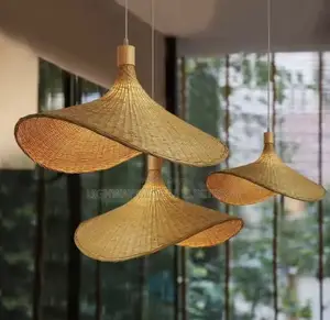 China Cap Design Wooden Crafted Pendant Chandelier