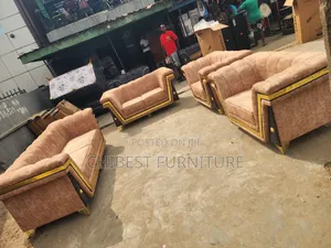 High Quality Executive Luxury Sofa Chairs.