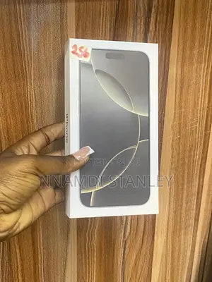 New Apple iPhone 16 Pro Max 256 GB Gold