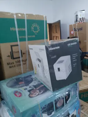 Hisense 12kg Portable Ice Maker Icm1263 - Fast 9 Cubes in 8 Mins, New